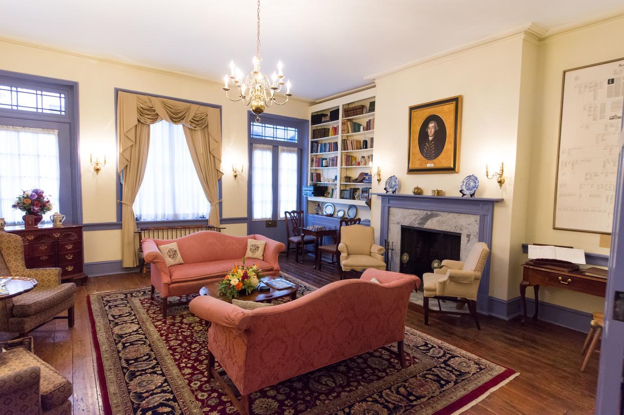 Thomas Bond House *