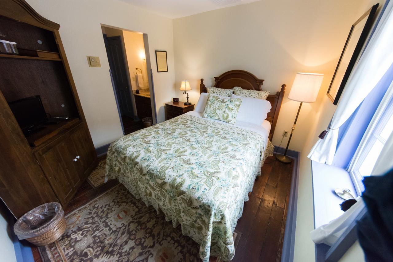 Bed & Breakfast Thomas Bond House *